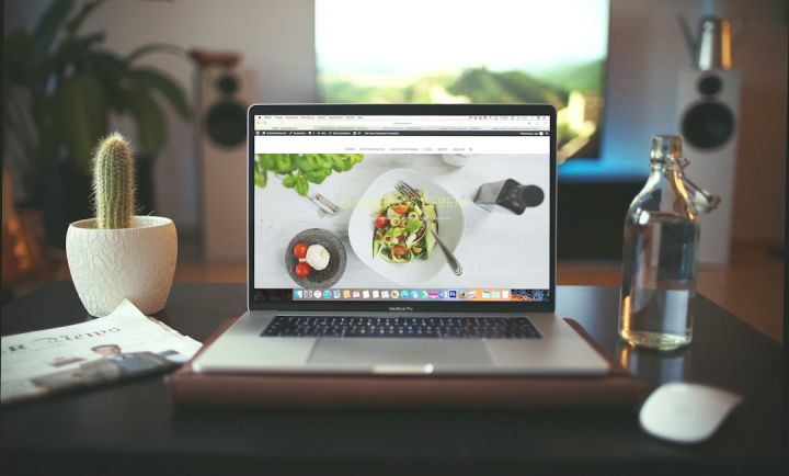 Website - MacBook Pro showing vegetable dish